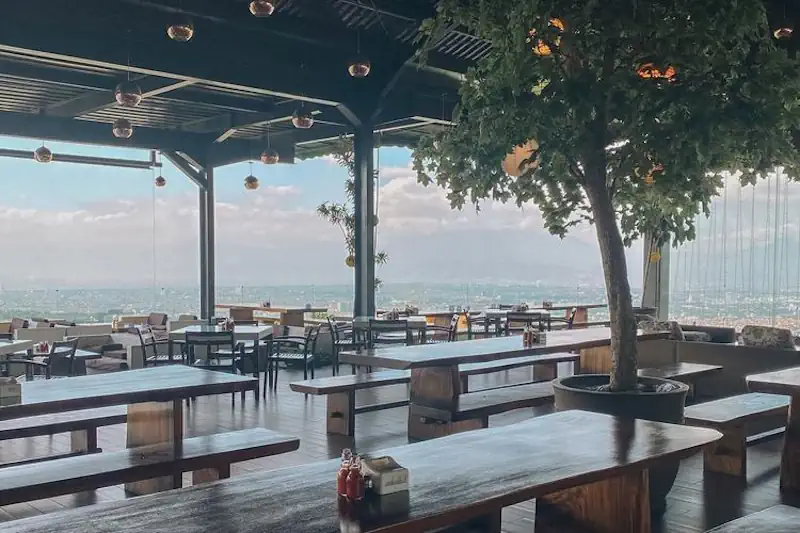 Skyline Best View Resto Bandung